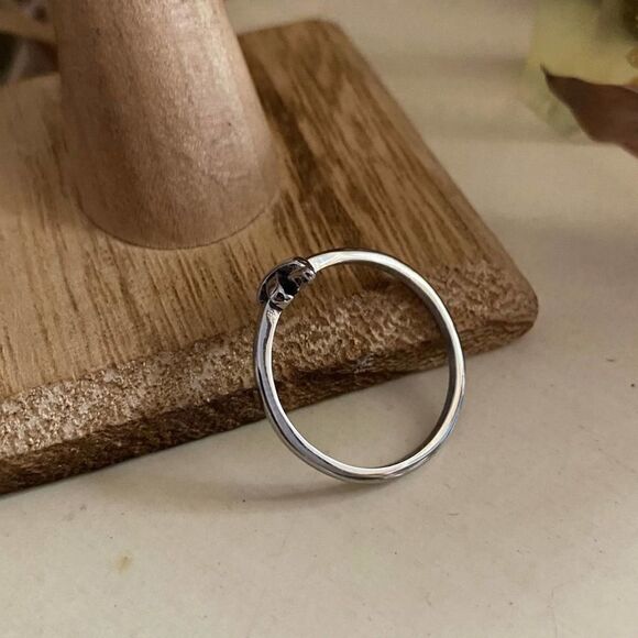 Stainless Steel Oxidized Cross Minimalist Faith Ring Size 6,9 - Picture 2 of 3